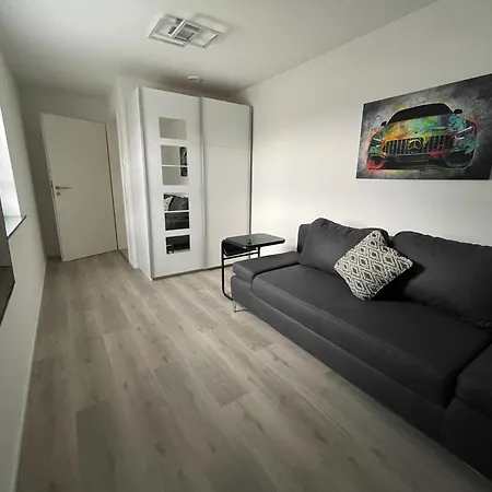 Moderne In Zentraler Lage *