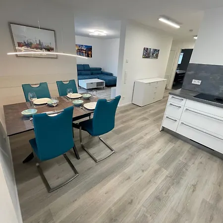 Moderne In Zentraler Lage